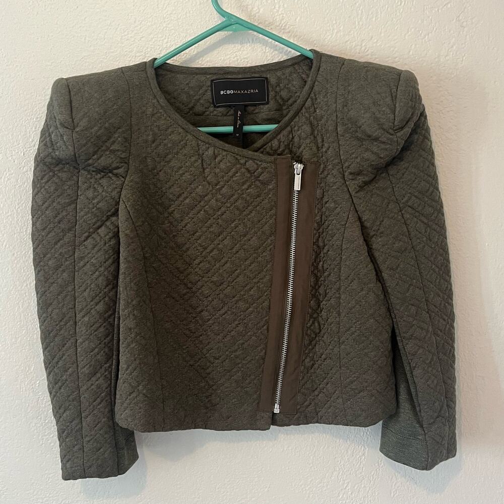 Women's BCBG Maxazria Crop Green Moto Jacket Quilted Structured Shoulders Size M
